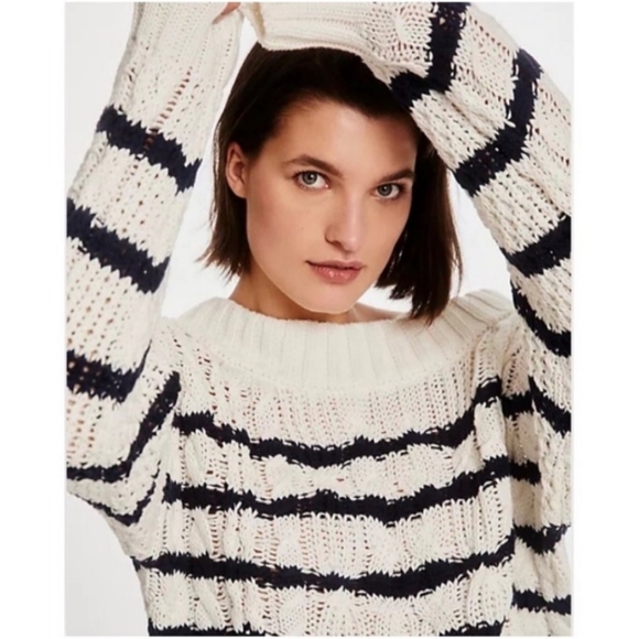 Anthropologie Sweaters - Anthropologie Bella Cable-Knit Cotton Coastal Cropped Sweater Sz XL White Navy